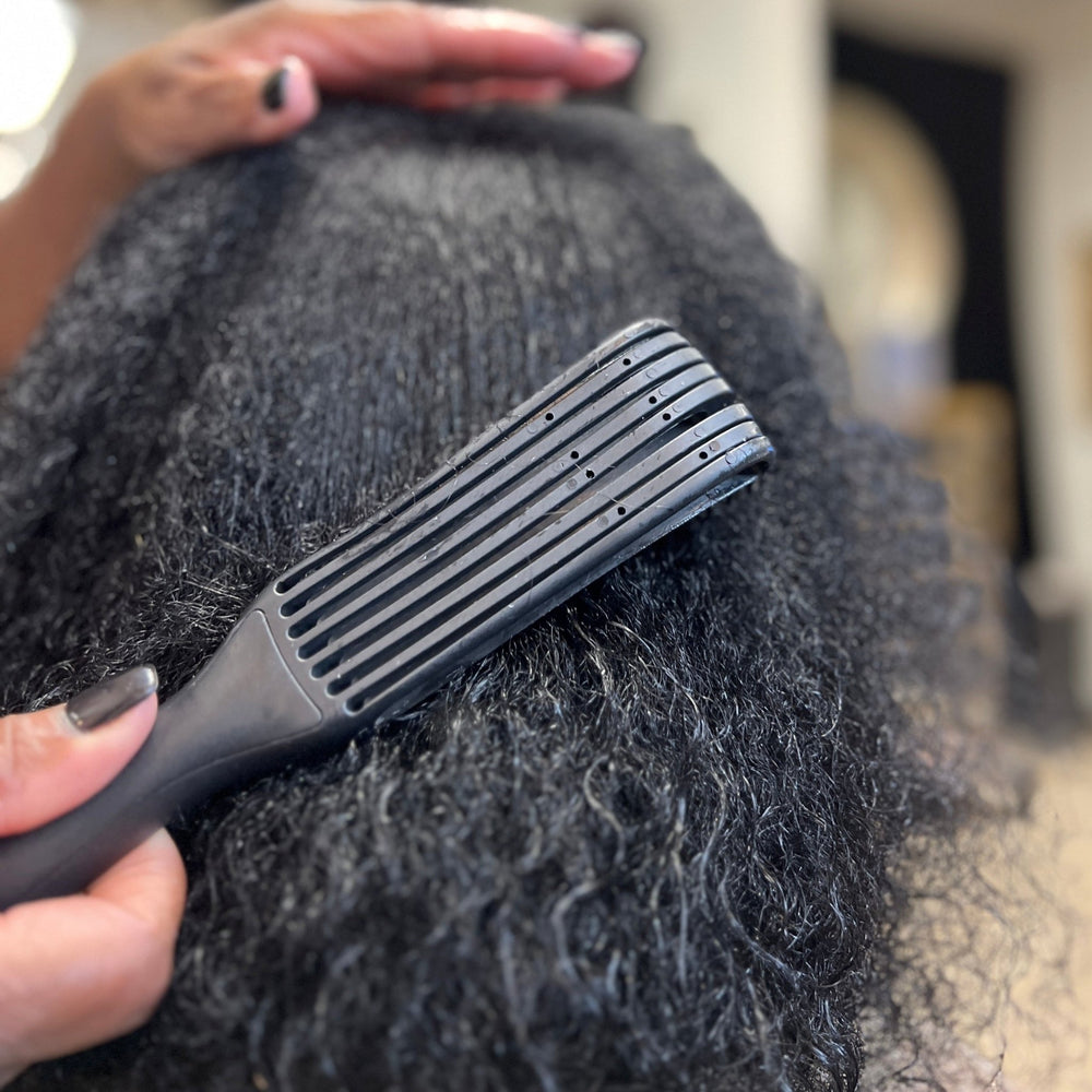 Detangling Brush - Bundles and Drops of Glam